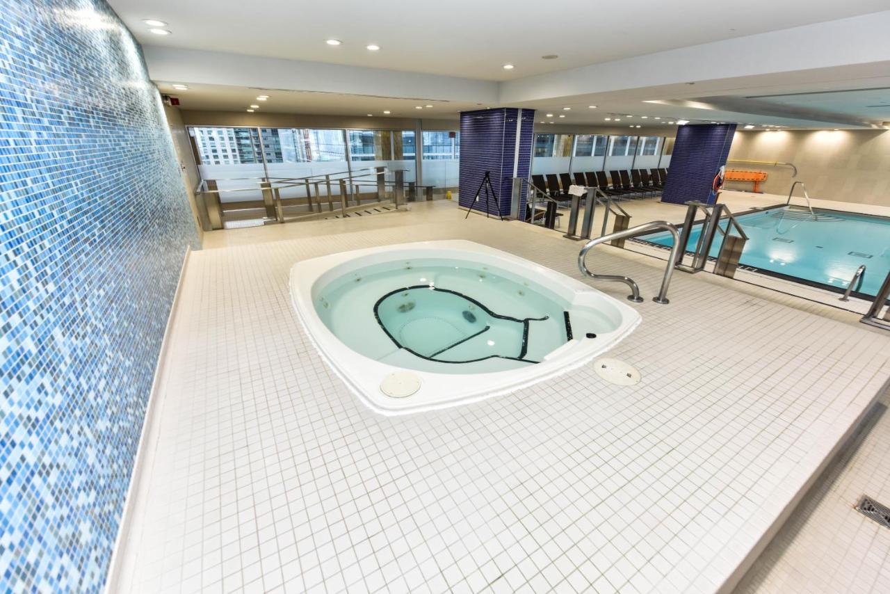 Sarkar Suites - Maple Leaf Square Toronto Dış mekan fotoğraf