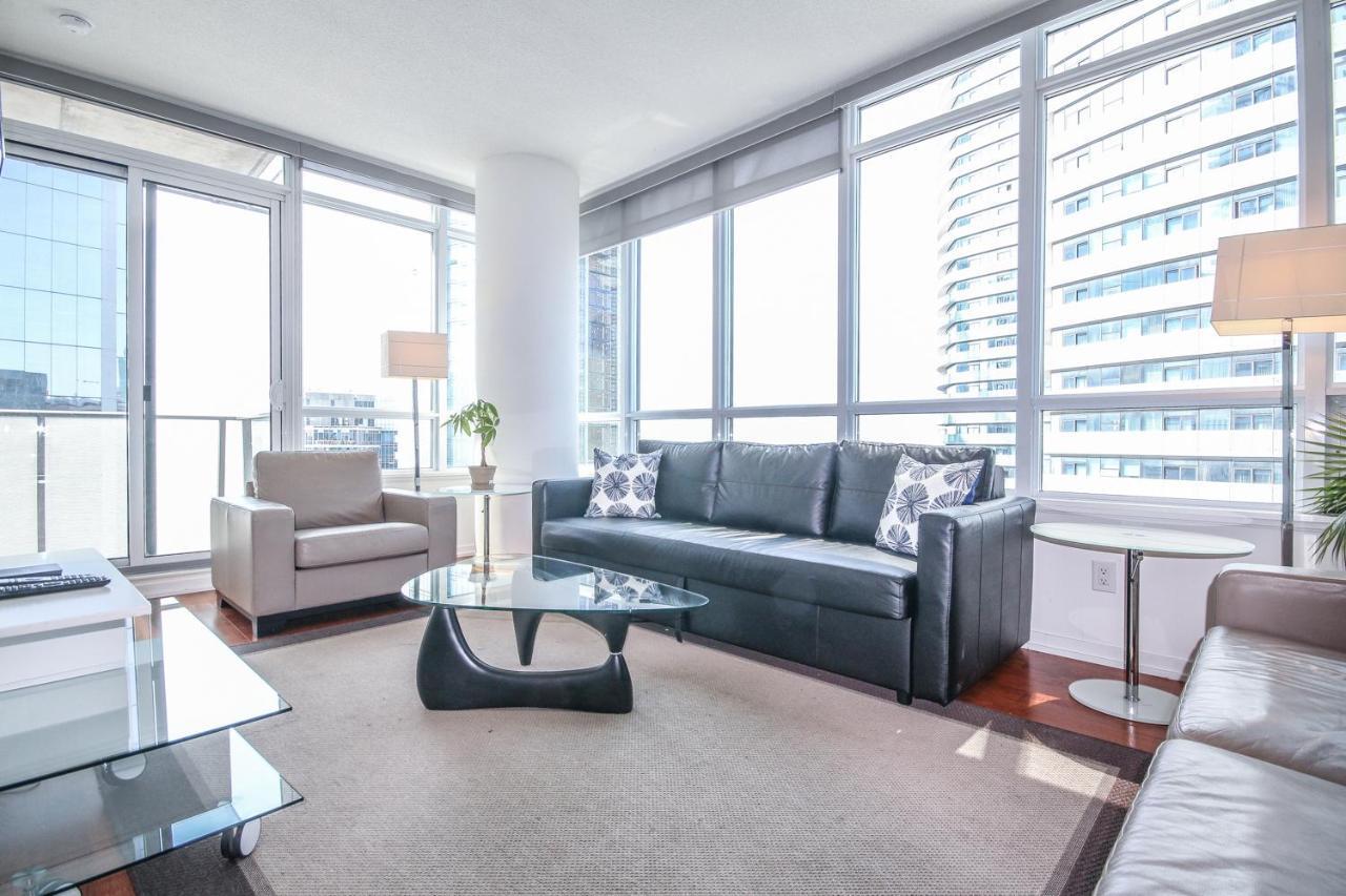 Sarkar Suites - Maple Leaf Square Toronto Dış mekan fotoğraf